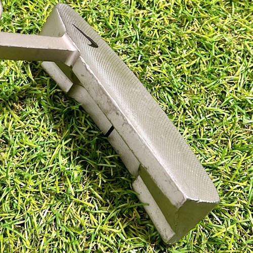 Used NIKE SLINGSHOT 34 inch Putter - Picture 4 of 9