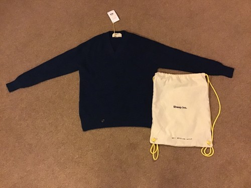 Sheep Inc V neck  Merino Wool Sweater Tasman Blue In Mens Size Small BRAND NEW - Picture 5 of 6