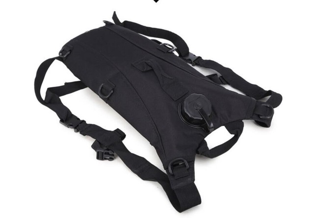 quechua hydration bag