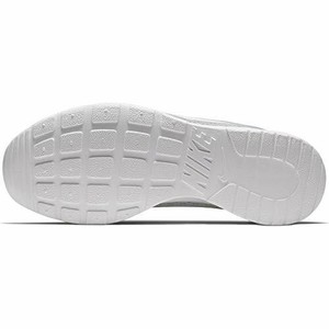 women's nike tanjun wide