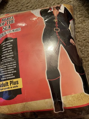 Adult Rebel of the Sea Pirate Costume - Adult Plus - Picture 7 of 7