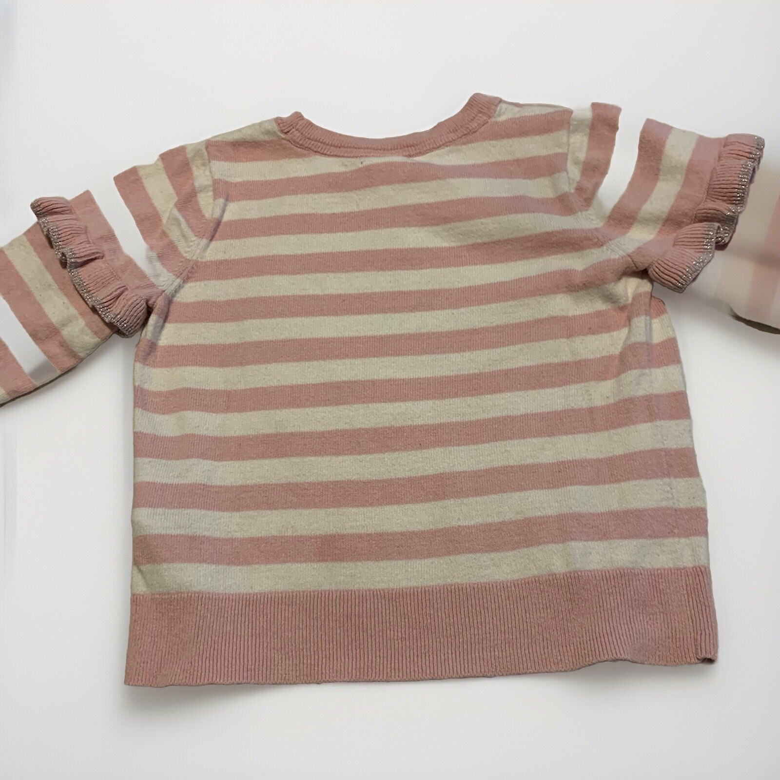 Gap 2 Peace Girls’ pink Placement Heart Pullover Sweater & Gray pant, Size 5 image 5