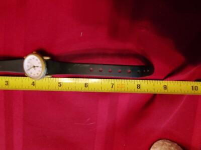 vintage Timex Ladies Vintage White Dial black rubber Strap Watch‎ WR 377 1970s VTG Timex 377 BA Cell Watch For Women gold Tone For Part And  main image 2