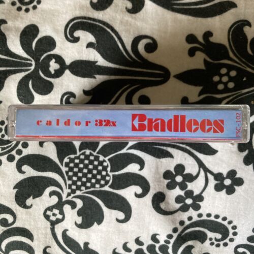 NEU Caldor 32x Bradlees RED SPARKLE Kassette #/25 limitiert Mallsoft Vaporwave - Bild 3 von 4