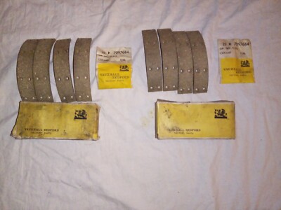 2 Vintage Brake Linings For Vauxhall Bedford W/Original Box