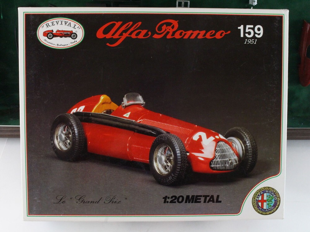 1951 Alfa Romeo 159 Le Grand Prix Model Car W/ Shadow Box Revival Art 1:20 86101