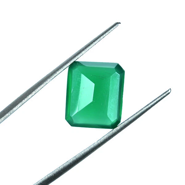 Preciosa piedra preciosa suelta con forma de corte esmeralda de calcedonia verde natural de 6,72 quilates Foto 3 de 3