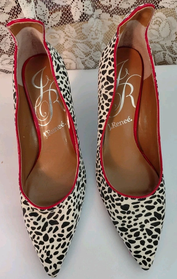 Bomba Dalmation J.Renee recortada en rojo Foto 2 de 4