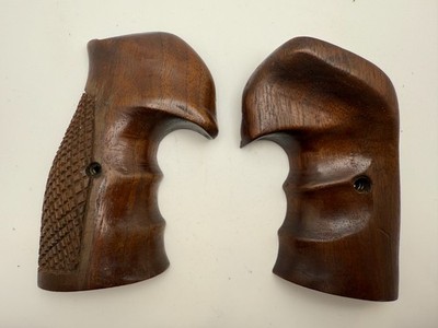 WOW! Hand Checkered Black Walnut Colt Python E/I Frame Target Grips VERY NICE