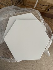 2 boxes of White Hexagon tiles 28,5 cm x 33 cm - covers 2 square meter - 14/box