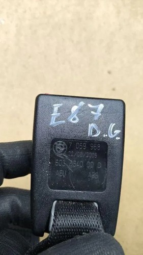 BMW 1 E87 Sitzschnalle hintere rechts 7069968 2.00 Diesel 2006 33158158