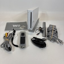 Nintendo Wii RVL-001 Console Set OEM Controllers  Cords Manual Complete Set Up
