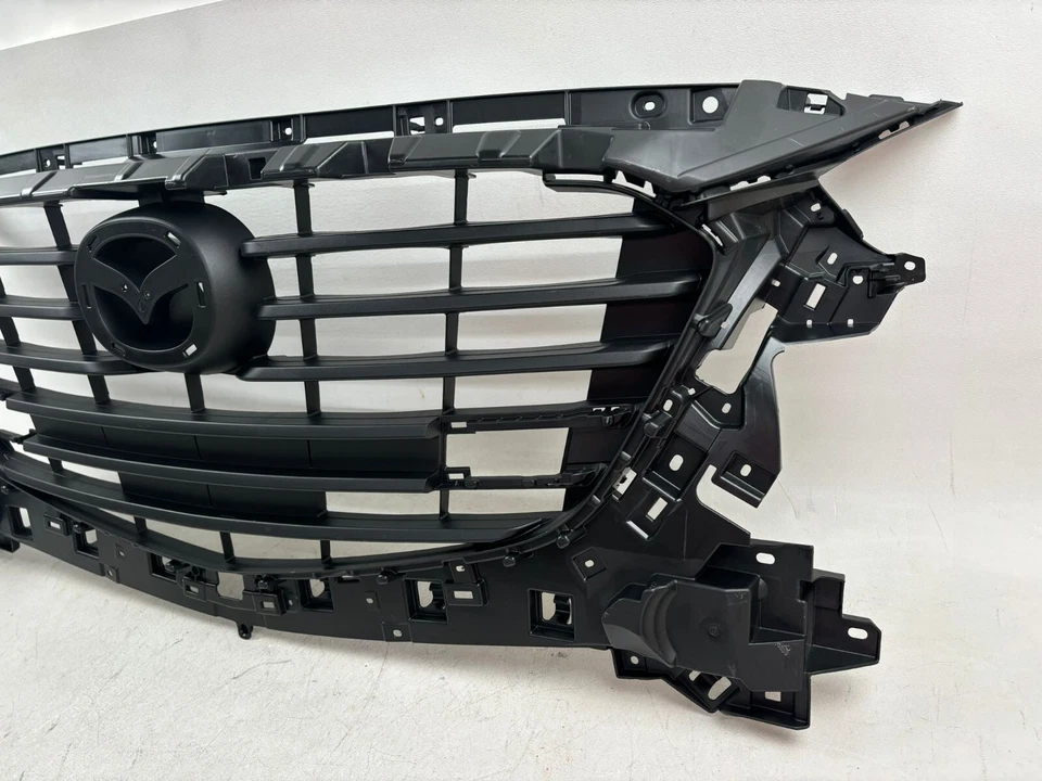 Mazda 3 Sport 2017-2018 parrilla OEM superior delantera central parrilla Bane-50712 Foto 4 de 4