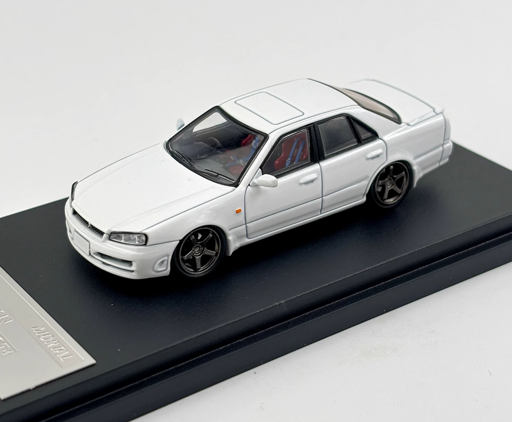 ZD Mortal 1:64 White JDM Skyline GTR ER34 25GT Sports Model