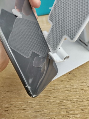 Apple iPhone 8 64go Téléphone Débloqué - Photo 3 sur 5