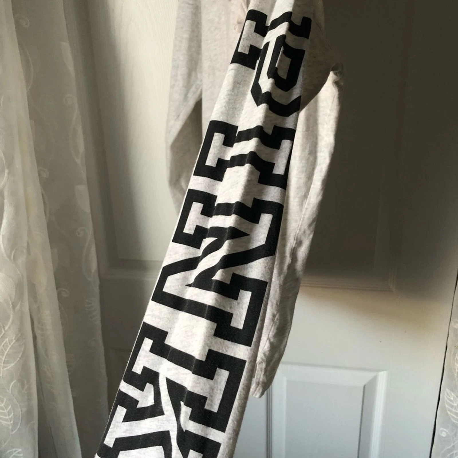 victoria-secret-vs campus long sleeve rainbow logo hoodie