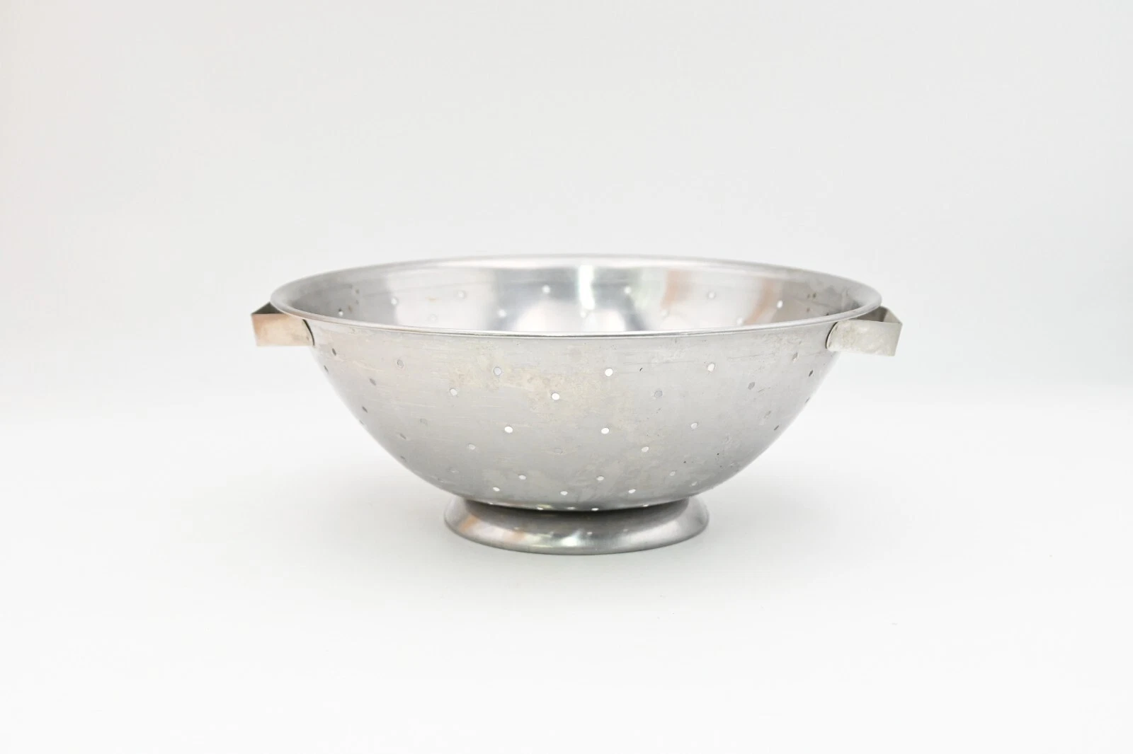 Vintage Stainless Steel Colander Strainer 11.5” Diameter Bowl 4.5" Deep Thailand