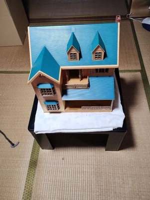 Sylvanian Families Green Hill Big House Toy Playset Collectible Vintage