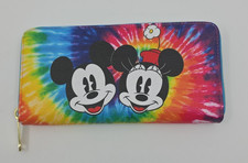 Cartera Loungefly Disney Mickey Minnie Mouse Tie Dye Arco Iris Cremallera Alrededor Usada en Excelente Condición Grande