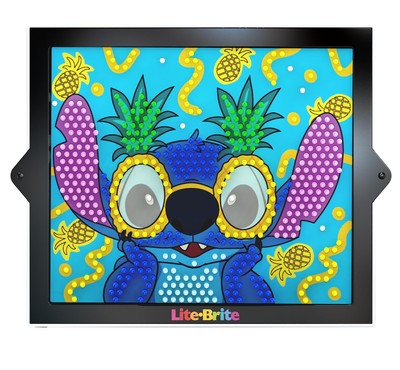 Basic Fun Lite-Brite Colour Pop Disney Stitch   Light-Up Creative Toy with 6 Tem