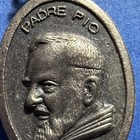 Padre Pio Oval Medal Pendant Charm Marked ITALY Christianity Religious Medal — photo 2
