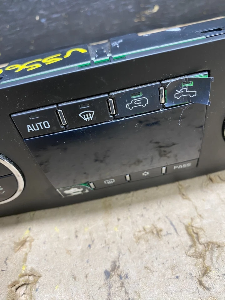 2007 to  2011 Chevrolet Avalanche 1500 Tahoe Climate Control A/C  Panel U5603 DG - Image 2 of 4