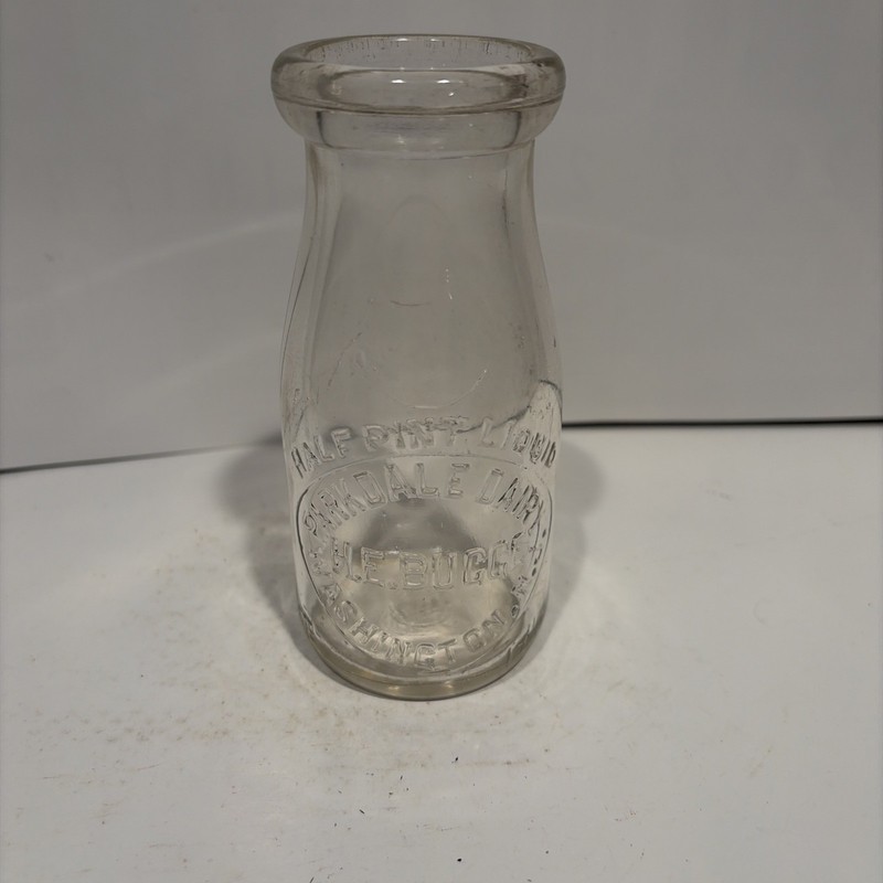 Parkdale Dairy - Half Pint Milk Bottle - HE Bugge - Washington, NJ