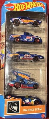 HOT WHEELS 5 CAR GIFT PACK '67 CAMARO, '99 F-150 SVT, '70 PLYMOUTH, DIRTY OUTLAW