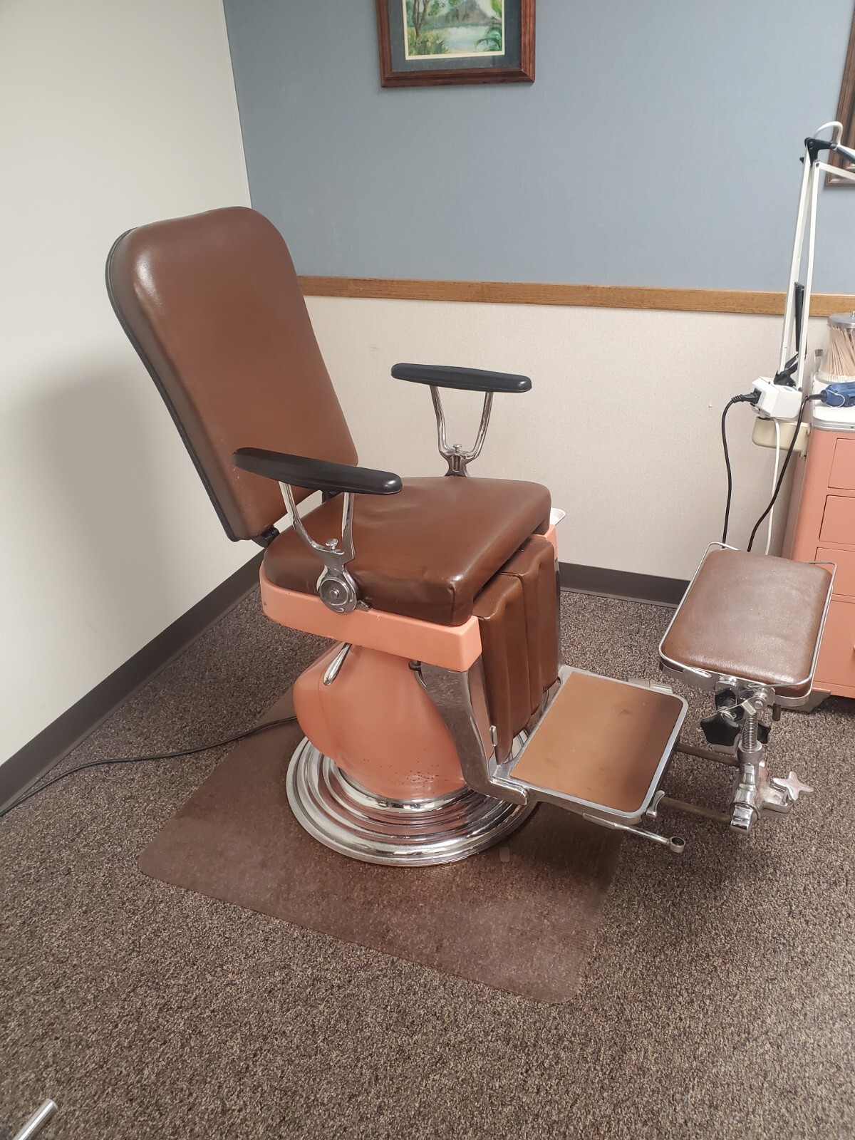 Reliance Koenigkramer Barber Chair Antique Vintage Electric