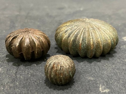 OLD VINTAGE PRIMITIVE BRONZE MELON SHAPE 3PC OPIUM WEIGHT MEASUREMENT SEER SCALE - Picture 2 of 12