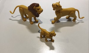 playmobil lion family