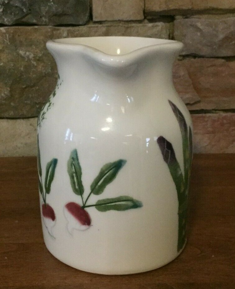 Hartstone Pottery~Farmers Market~32oz~1 Qt~Small Pitcher image 3