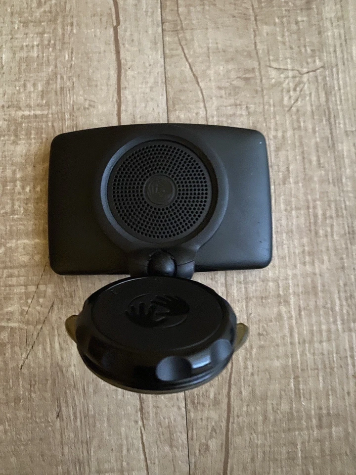 TomTom One GPS Unit With Charger And Mount Bundle. Works Great - Image 2 of 3