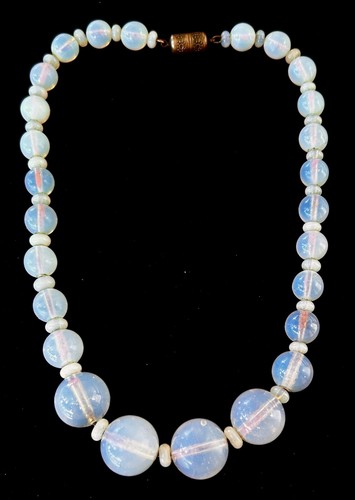 VTG LOUIS ROUSSELET Graduated French Opaline Glass NECKLACE France