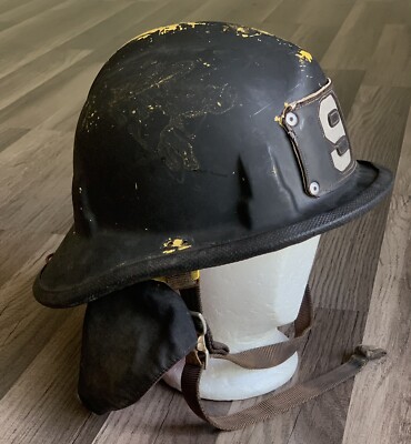 Cairns & Brother製　装飾用 消防士ヘルメットインテリア Cairns & Brother製 装飾用 消防士ヘルメットインテリア