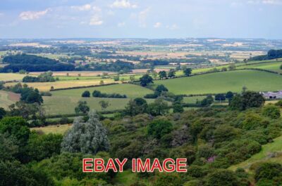 FOTO ANSICHT VOM BURROUGH HILL MIT BLICK NACH NORDEN VOM HILL FORT MIT BURROUGH HI