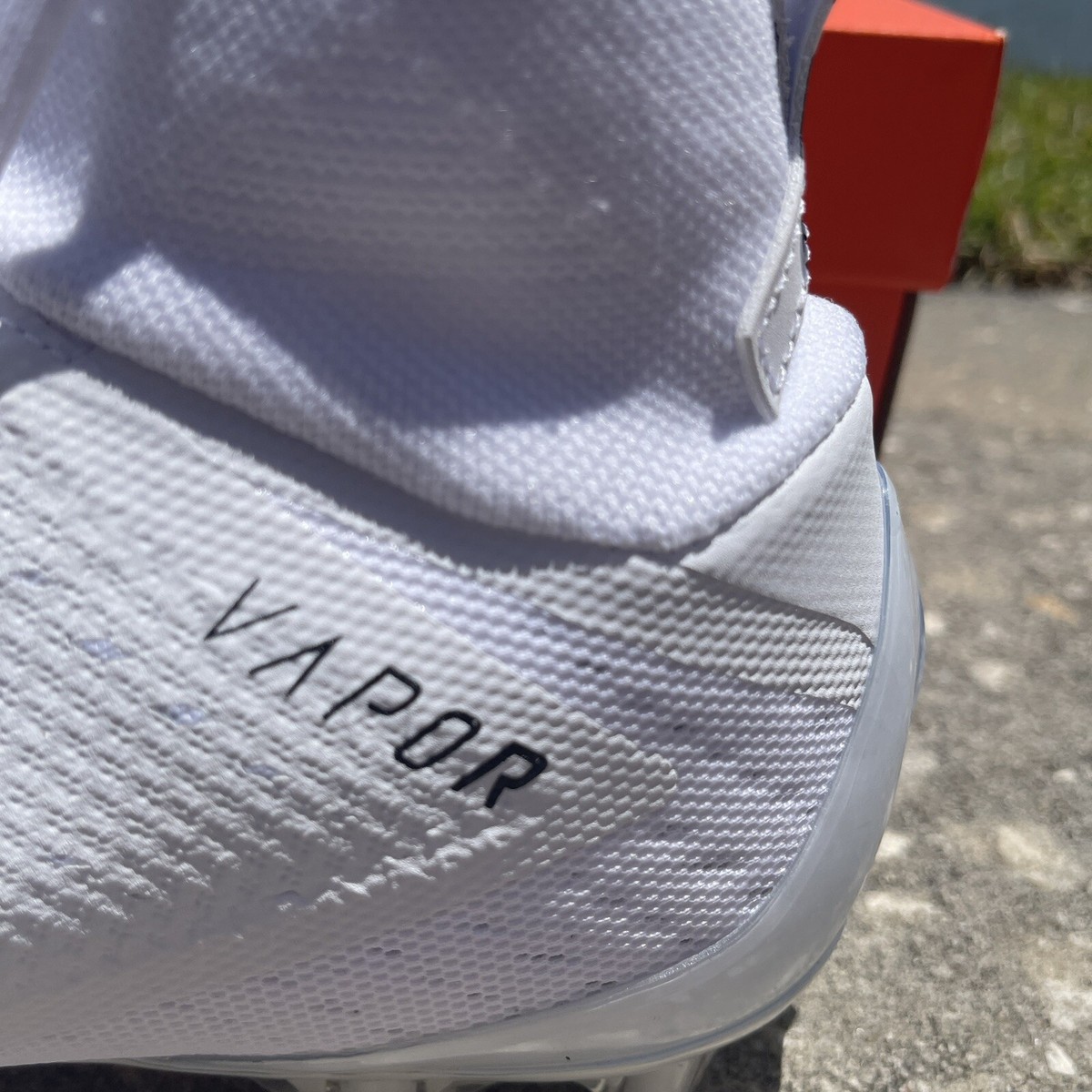 Nike Vapor Untouchable Pro 3 AO3021-100 White Brand New  display picture 1