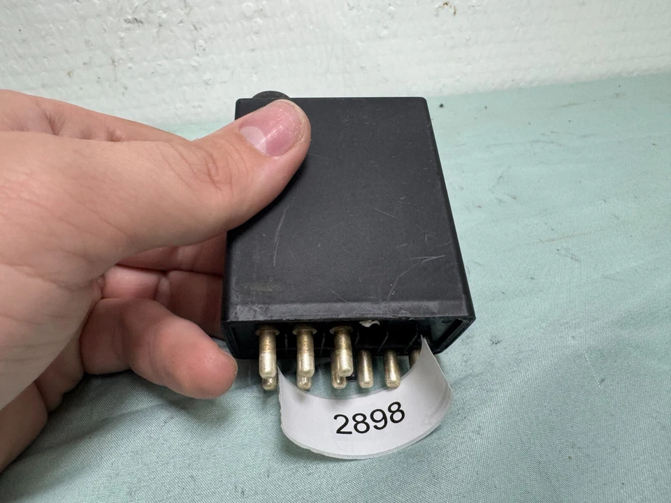 84-93 MERCEDES BENZ 190E W201 MOTOR COMBUSTIBLE GAS BOMBA RELÉ MÓDULO UNIDAD CONTROL Foto 4 de 4