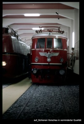 Dia BR E19 01 Nürnberg Verkehrsmuseum  35mm ungerahmt U2-6529