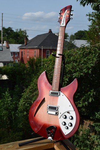 2001 Rickenbacker 330 6-String Electric Guitar FireGlo (Sunburst) - OHSC