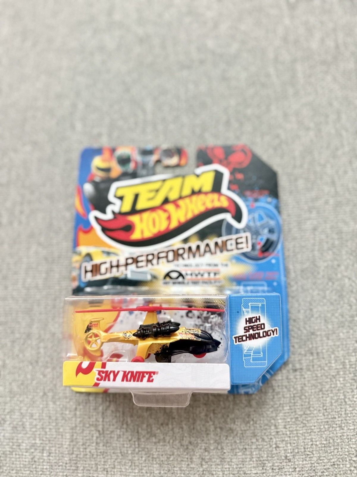 TEAM HOT WHEELS ~ "SKY KNIFE" X0136 High-Performance ~ 2011 Mattel New NIB Mint