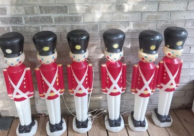 6 Vintage carolina enterprise Toy Soldiers Lighted Christmas Blow Molds Dot