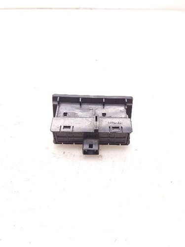 07 08 09 10 Lexus LS460 LS600hL Luggage and Fuel Door Switch 84840-50030-C0 - Picture 6 of 12
