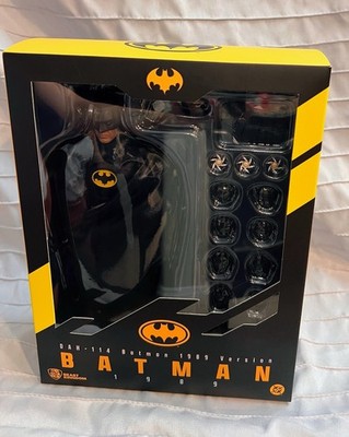 DC- Beast Kingdom- Batman 1989- BATMAN (Michael Keaton) Action Figure- DAH-114