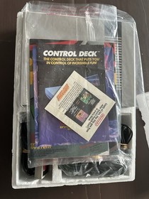 Consola Nintendo NES Control Deck System Completa En Caja Excelente Forma Con Manuales