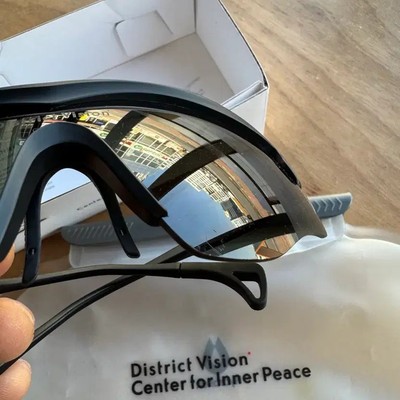 District Vision Junya Raiser Black - Lightly Used