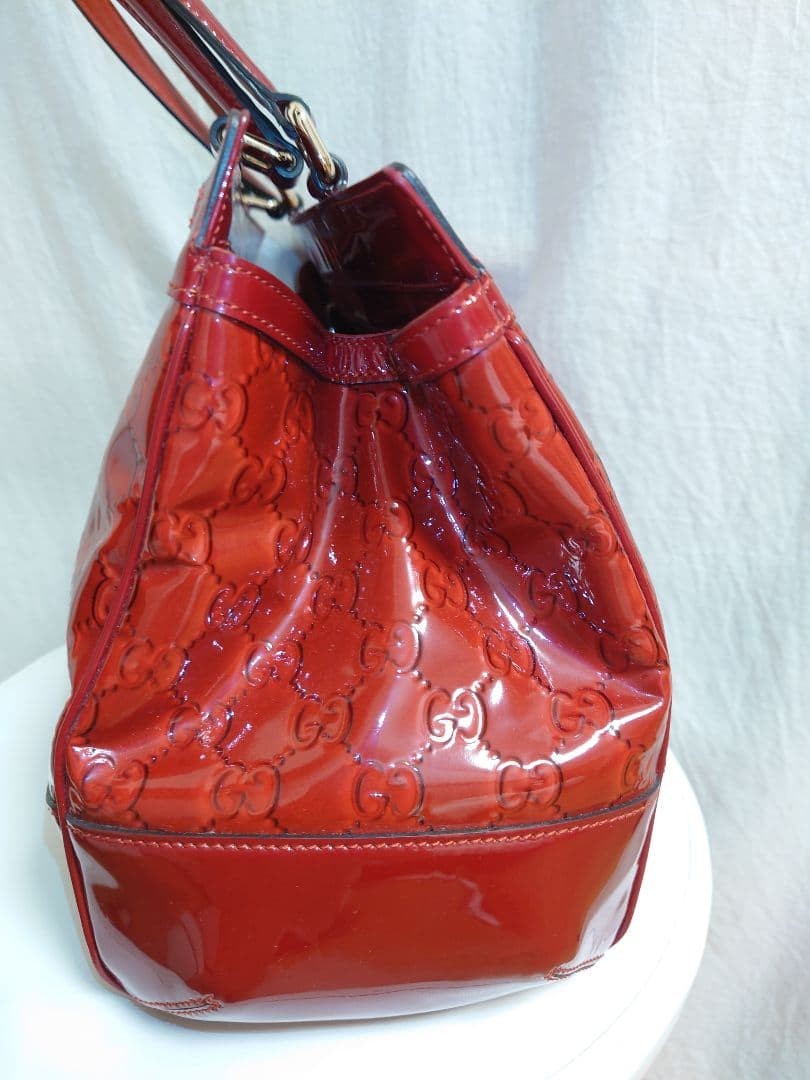 GUCCI Tote Bag Red Enamel Suede Limited Edition Authentic Excellent Condition thumbnail 5