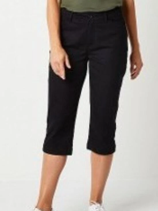 St. John's Bay Secretly Slender Mid Rise Capri Pant Sz 12