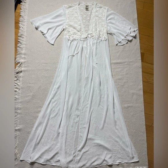 Bata Larga In Bloom by Jonquil Blanca Chifón Marfil Encaje Cuentas GRWM M Foto 2 de 4