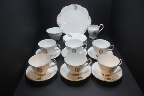 Royal Tara Ireland Harp Tea Dessert Set Bone China 21 Piece - 第 1/12 張圖片